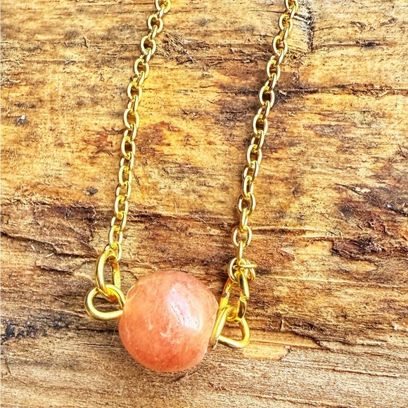 Alquimia Gold Necklace with Orange Stone - Picture 1 of 1